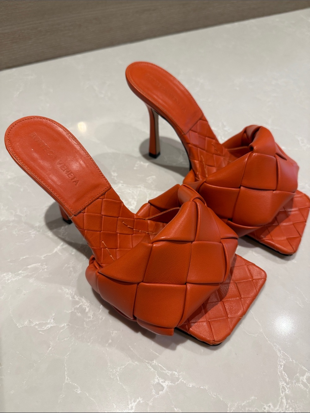 Bottega Veneta Orange Lido heels - Size 8/38